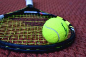 tennis, racket, tennis ball-3552627.jpg
